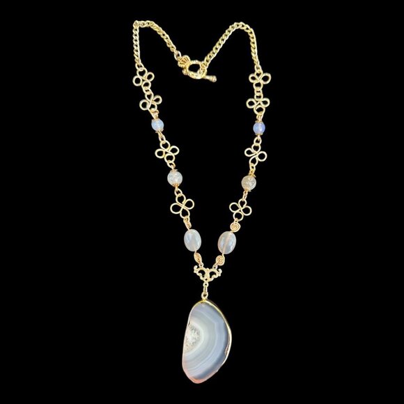 Artisan Hammered Lotus Flower Necklace W/ Agate Pendant Labradorite & Chalcedony - Picture 4 of 17